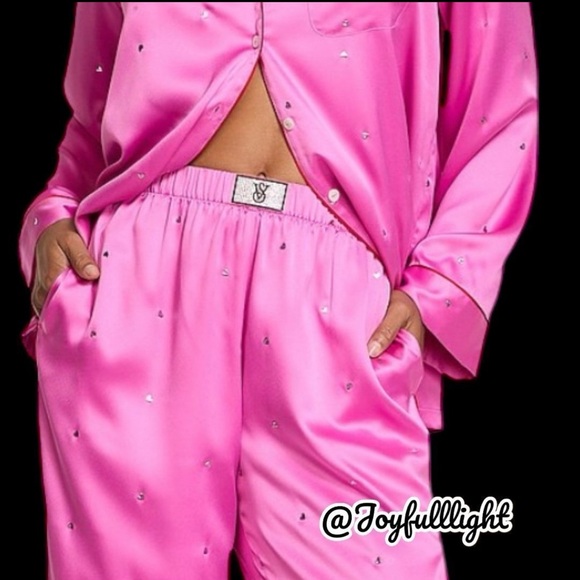 Victoria's Secret Other - NEW X-LARGE VICTORIA'S SECRET Glazed Satin Dew Drop Heart Pajama Set